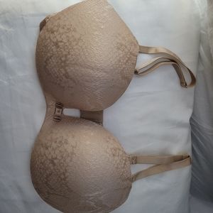 Incredible by Victoria Secret 34DD